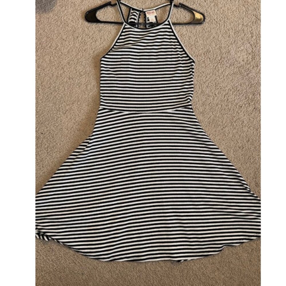 Mossimo Supply Co Black and White Striped Dress; Size Small